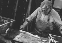 Dictionary Project Falls Behind Schedule