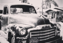 Pinkerton Suspects Socialite of Espionage